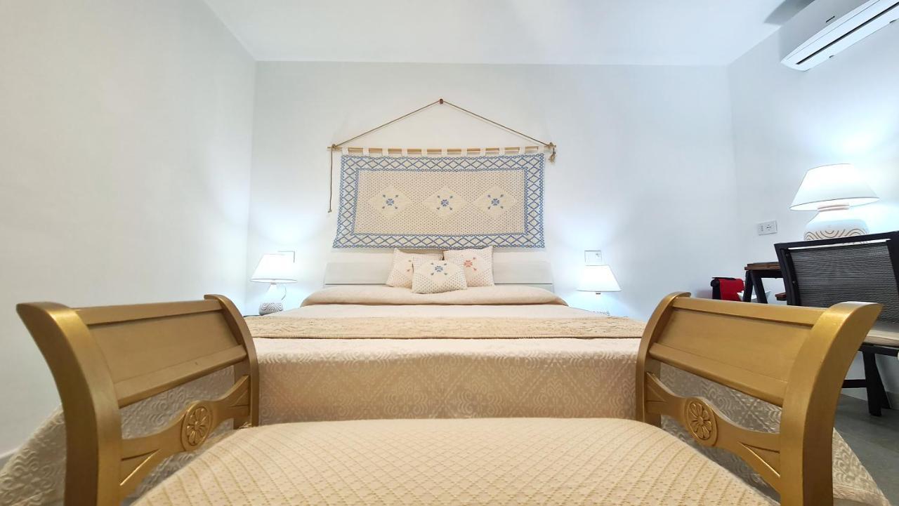 Sole Matto Rooms Olbia Bagian luar foto