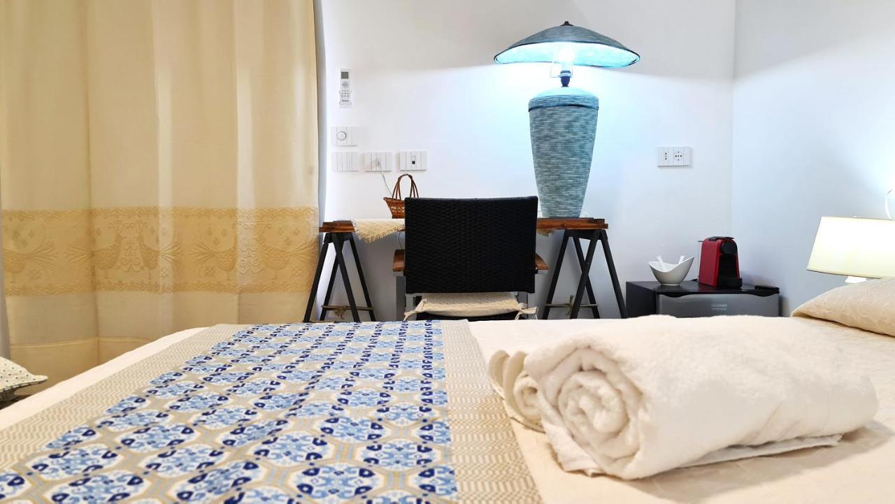 Sole Matto Rooms Olbia Bagian luar foto